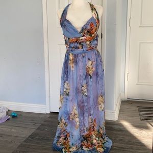 Beautiful blue and floral maxi. Size 4. NWT